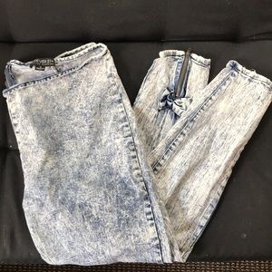 Forever 21+ Size 18 80s style Demin Jeggings